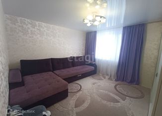 Продам двухкомнатную квартиру, 42 м2, Свердловская область, улица Зари, 75
