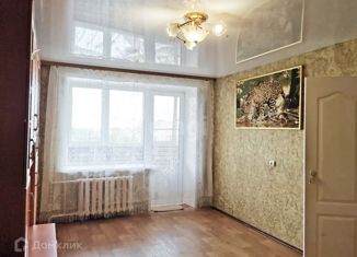 Продается двухкомнатная квартира, 49.3 м2, Владимирская область, Октябрьская улица, 69