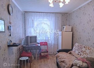 Продам комнату, 11.2 м2, Новосибирск, улица Римского-Корсакова, 3, метро Студенческая