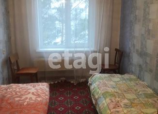 Продаю трехкомнатную квартиру, 60.9 м2, поселок городского типа Емельяново, улица Аэропорт, 2