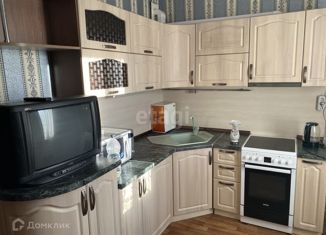 Двухкомнатная квартира в аренду, 56.1 м2, Новосибирская область, улица Титова, 244