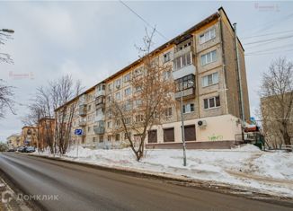 Продается трехкомнатная квартира, 59.1 м2, Екатеринбург, Педагогическая улица, 15, Педагогическая улица