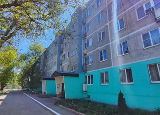 Продается 4-комнатная квартира, 82.42 м2, Элиста, 2-й микрорайон, 38, 2-й микрорайон