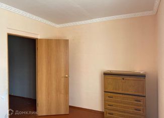 Продается 1-комнатная квартира, 32 м2, Щучье, Российская улица, 56