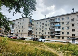 Продам 1-ком. квартиру, 40 м2, Березники, улица Пятилетки, 79