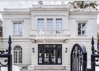 Продам дом, 1455 м2, коттеджный поселок Риита