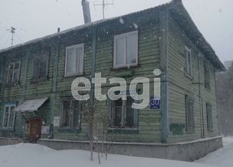 Продаю двухкомнатную квартиру, 42.4 м2, Новосибирск, улица Героев Труда, 30, Советский район