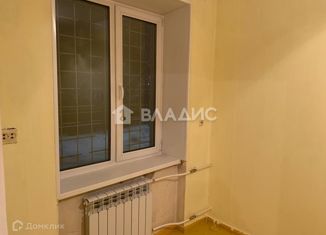 Продам 3-комнатную квартиру, 53.8 м2, Челябинск, улица Первого Спутника, 25, Металлургический район