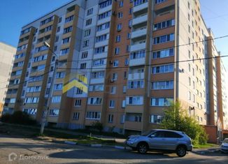 Продам 3-ком. квартиру, 77.6 м2, Омская область, Осоавиахимовская улица, 185к3