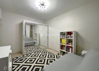 Продаю 2-комнатную квартиру, 38.6 м2, Мурино, Петровский бульвар, 12к1, ЖК Краски Лета