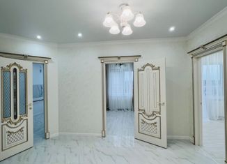 Продам двухкомнатную квартиру, 55 м2, поселок Сальское, Молодёжная улица, 3к4