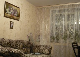 Сдаю в аренду комнату, 19 м2, Ярославль, улица Нефтяников, 3к2, район Нефтестрой