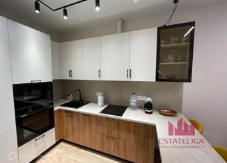 Продам 1-ком. квартиру, 42.4 м2, Москва, улица Янковского, 1к2, станция Аминьевская