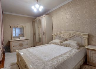 Продажа 4-ком. квартиры, 100 м2, Нальчик, Профсоюзная улица, 222В, район Дубки