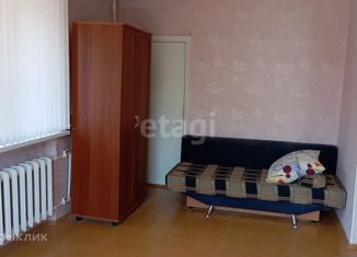 Продам 1-ком. квартиру, 32 м2, Ижевск, улица Городок Машиностроителей, 80