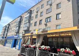 Продажа четырехкомнатной квартиры, 62 м2, Липецк, улица Плеханова, 35, Советский район