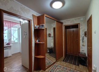 Продается 2-комнатная квартира, 48 м2, Тюмень, улица Монтажников, 6