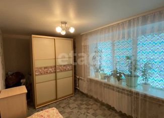 Продается 2-комнатная квартира, 51.9 м2, Красноуральск, улица Устинова, 100