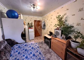 Продам 2-комнатную квартиру, 46.7 м2, поселок Листвянка, Авиационная улица, 9