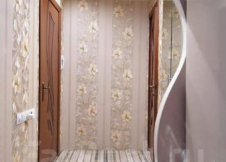 Продам 2-комнатную квартиру, 45.6 м2, Артём, Братская улица, 36