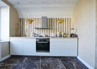 Продается 3-комнатная квартира, 178 м2, Нижний Новгород, Варварская улица, 40А, Варварская улица