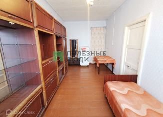 Продается комната, 52 м2, Саратов, улица Дома 8 Марта, 4, Октябрьский район