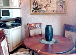 Продам 2-комнатную квартиру, 63.8 м2, Санкт-Петербург, Серебристый бульвар, 29к2, метро Пионерская