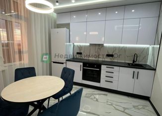 Продается 2-комнатная квартира, 40 м2, Краснодар, микрорайон Достояние, улица Григория Булгакова, 8к1