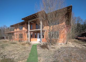 Продаю дом, 964 м2, коттеджный поселок Благодать, улица Маршала Кутахова, 1