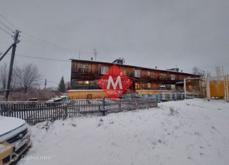 Продажа 3-комнатной квартиры, 64.7 м2, Нягань, Киевская улица, 45
