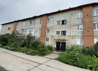 Продаю 2-ком. квартиру, 50 м2, село Яр, улица Строителей, 19