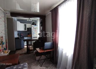 Продаю двухкомнатную квартиру, 40 м2, Кемеровская область, улица Патриотов, 4
