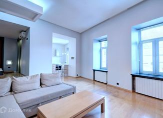 Сдам 2-комнатную квартиру, 60 м2, Москва, Подкопаевский переулок, 8/13/5, метро Китай-город