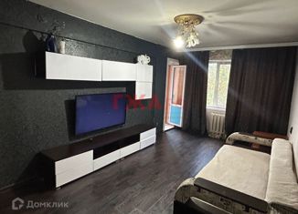 Сдача в аренду 3-комнатной квартиры, 58.9 м2, Нерюнгри, улица Карла Маркса, 25/3