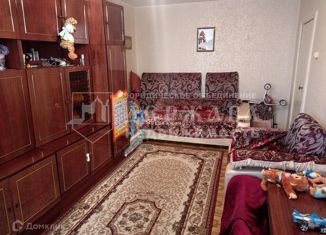 Продаю двухкомнатную квартиру, 44 м2, Кемерово, улица Мичурина, 37