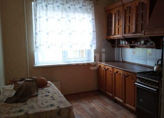 Сдается в аренду четырехкомнатная квартира, 100 м2, Воронеж, улица Генерала Лизюкова, 103, Северный жилой район