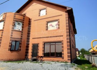 Продается дом, 300 м2, посёлок городского типа Боровский