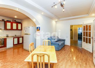 Продам 3-ком. квартиру, 102 м2, Тюмень, улица Шиллера, 46