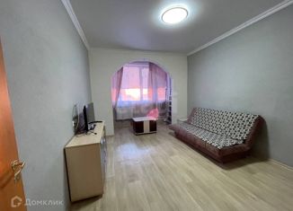 Сдам в аренду 1-комнатную квартиру, 42 м2, Новый Уренгой, улица Строителей, 3