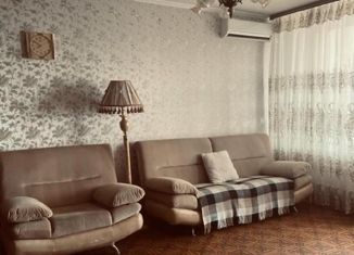 Сдам 2-комнатную квартиру, 60 м2, Тольятти, Коммунистическая улица, 34