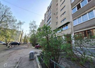 Продам однокомнатную квартиру, 35 м2, Воронежская область, Баррикадная улица, 11
