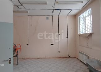 Продаю офис, 196.7 м2, Ирбит, площадь Ленина