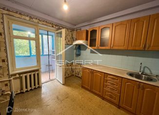 Продается двухкомнатная квартира, 35.6 м2, поселок городского типа Новомихайловский, 1-й микрорайон, 1