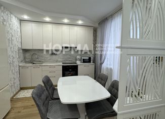 Продается однокомнатная квартира, 42 м2, Октябрьский, улица Рахимьяна Насырова, 9