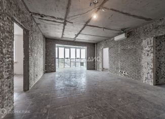 Продаю пятикомнатную квартиру, 135 м2, Санкт-Петербург, Комендантский проспект, 13к1, муниципальный округ Озеро Долгое