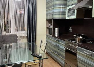 Продается 3-комнатная квартира, 82 м2, Санкт-Петербург, Искровский проспект, 19к1, Искровский проспект