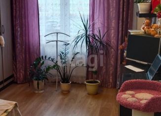 Продаю двухкомнатную квартиру, 57 м2, посёлок Мичуринский, улица Евгения Савкова, 54