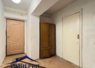 Продается трехкомнатная квартира, 67.6 м2, Новокубанск, улица Осипенко, 1Е