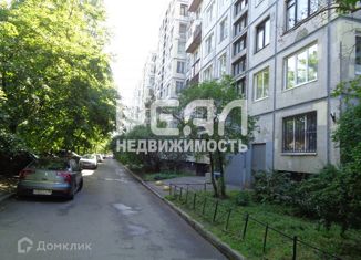 Продажа 3-ком. квартиры, 73.5 м2, Санкт-Петербург, проспект Мечникова, 5к2, проспект Мечникова