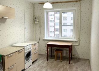 Продам однокомнатную квартиру, 31.3 м2, Новгородская область, улица Кочетова, 8к1